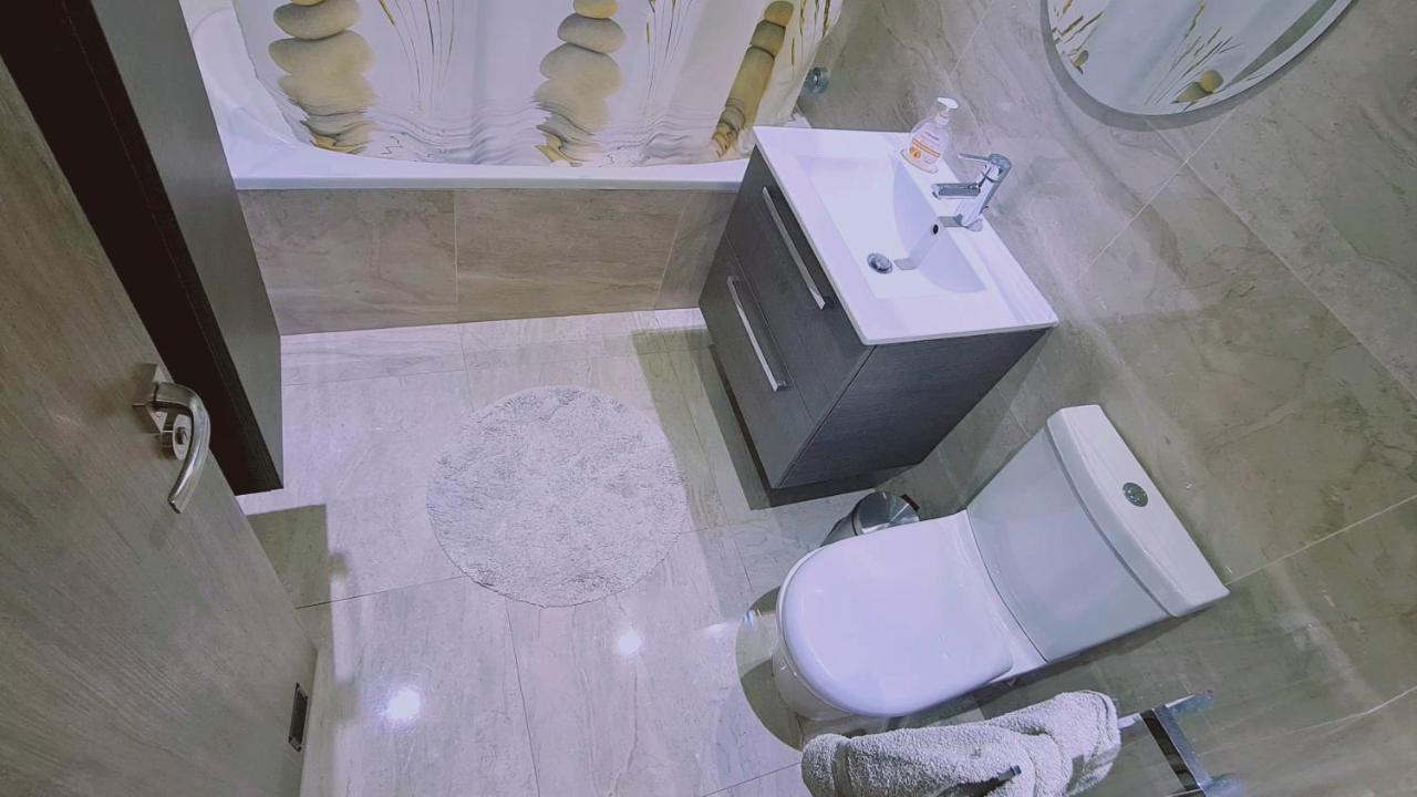 Stay Downtown Retreat リマソール エクステリア 写真