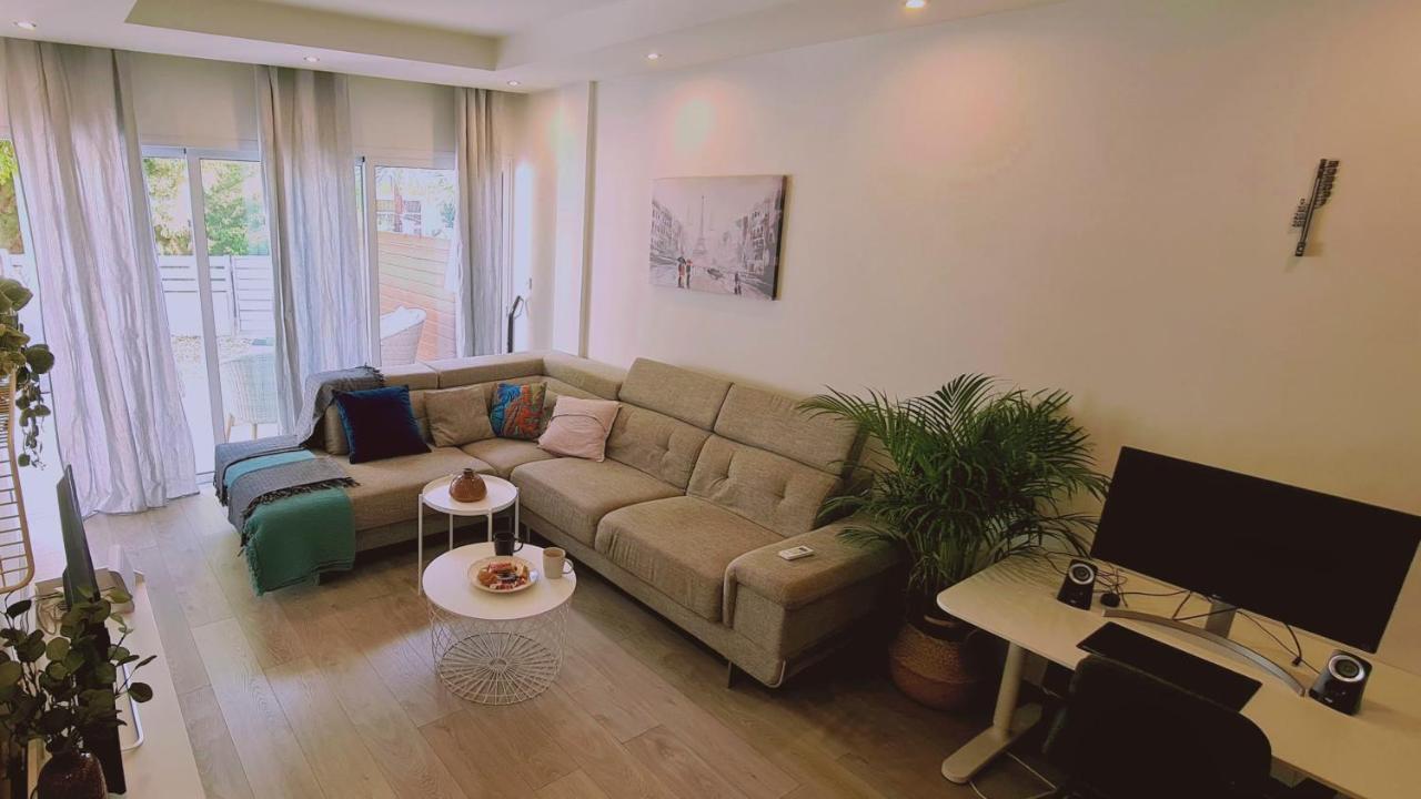 Stay Downtown Retreat リマソール エクステリア 写真