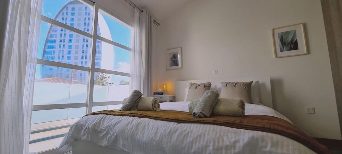 Stay Downtown Retreat リマソール エクステリア 写真
