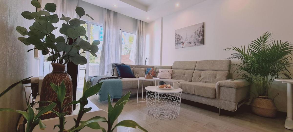 Stay Downtown Retreat リマソール エクステリア 写真