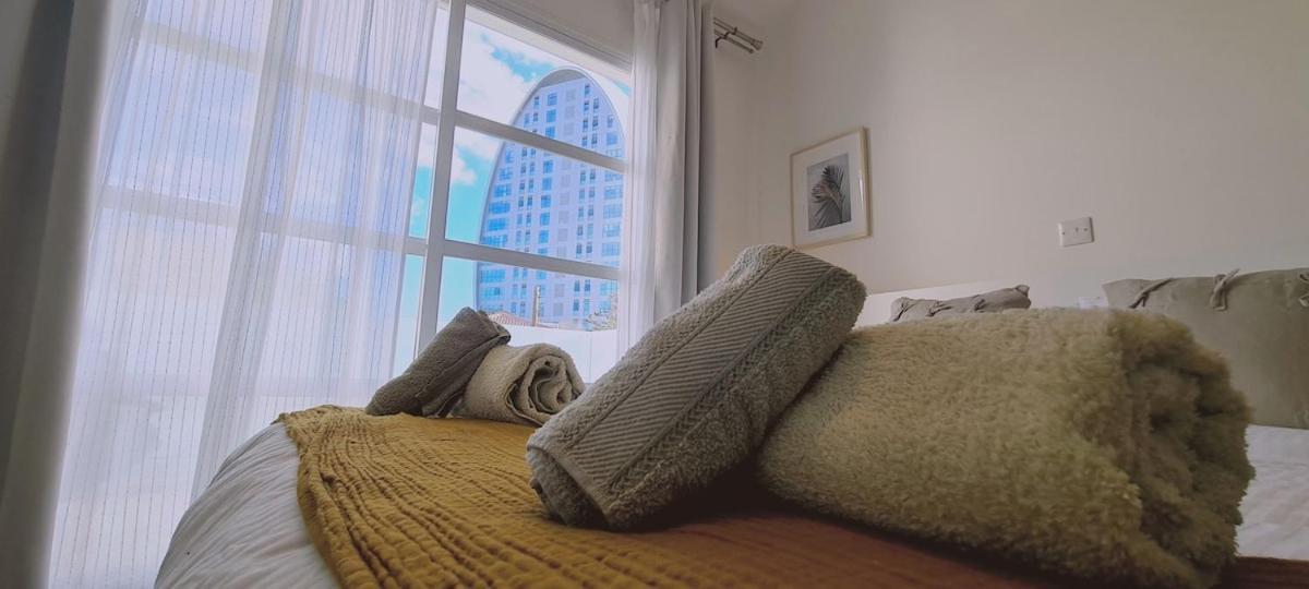 Stay Downtown Retreat リマソール エクステリア 写真